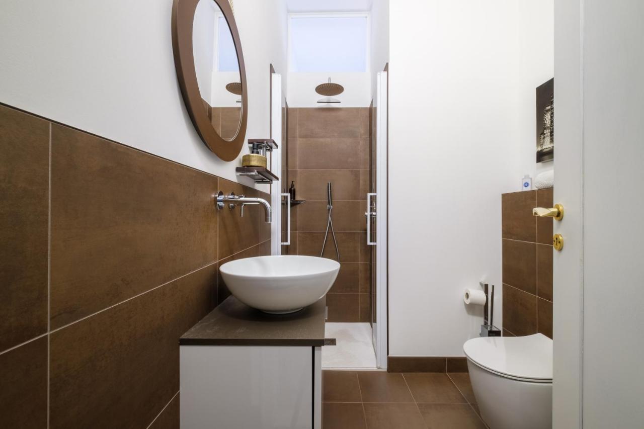 Fabula Rooms 3 Suites With Private Bathroom 博洛尼亚 外观 照片
