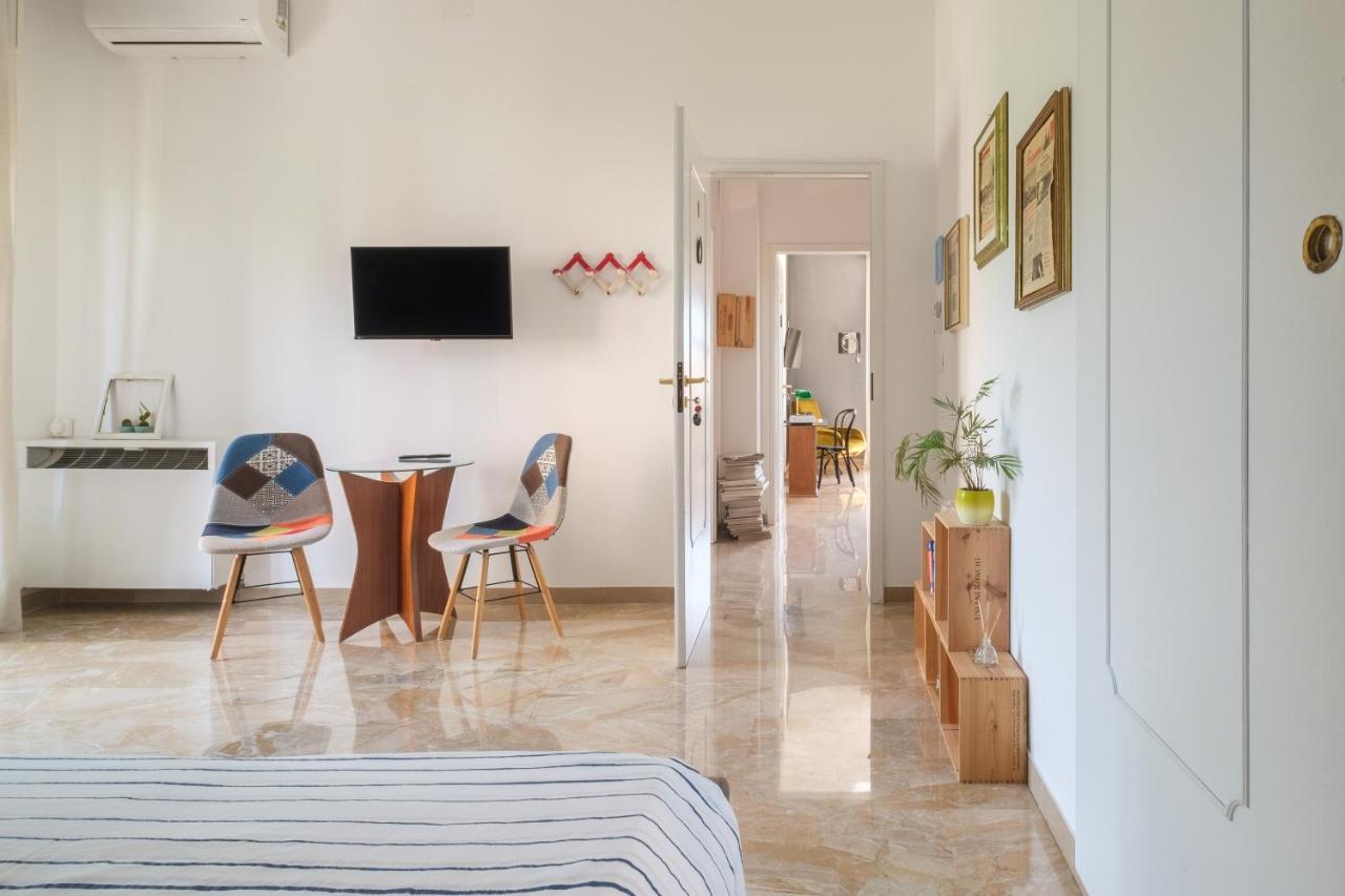Fabula Rooms 3 Suites With Private Bathroom 博洛尼亚 外观 照片