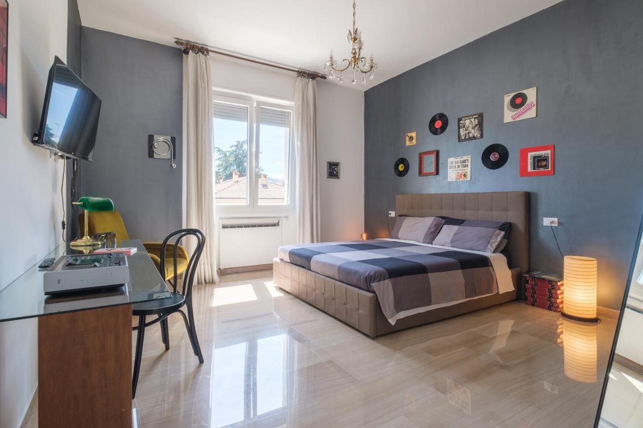 Fabula Rooms 3 Suites With Private Bathroom 博洛尼亚 外观 照片
